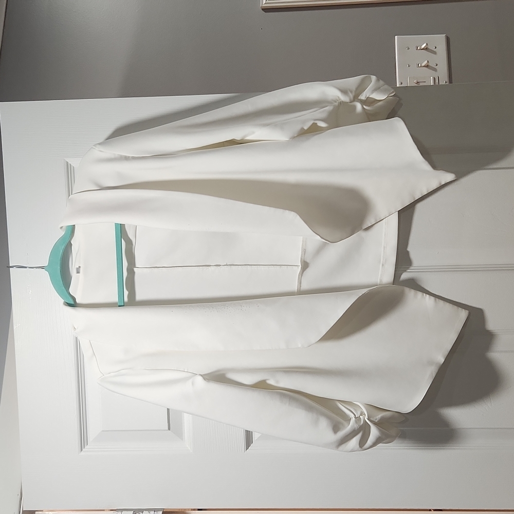 White Open Blazer